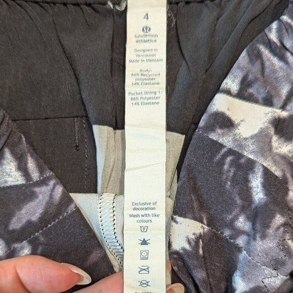 Lululemon Breakaway Shorts 2 | Dusk Dye Print | Swift Ultra - Picture 3 of 9